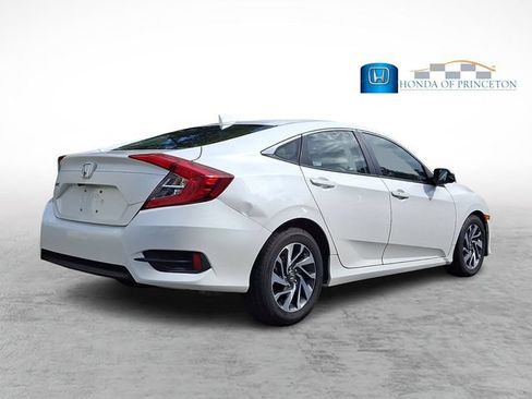 Certified 2017 Honda Civic EX image 6