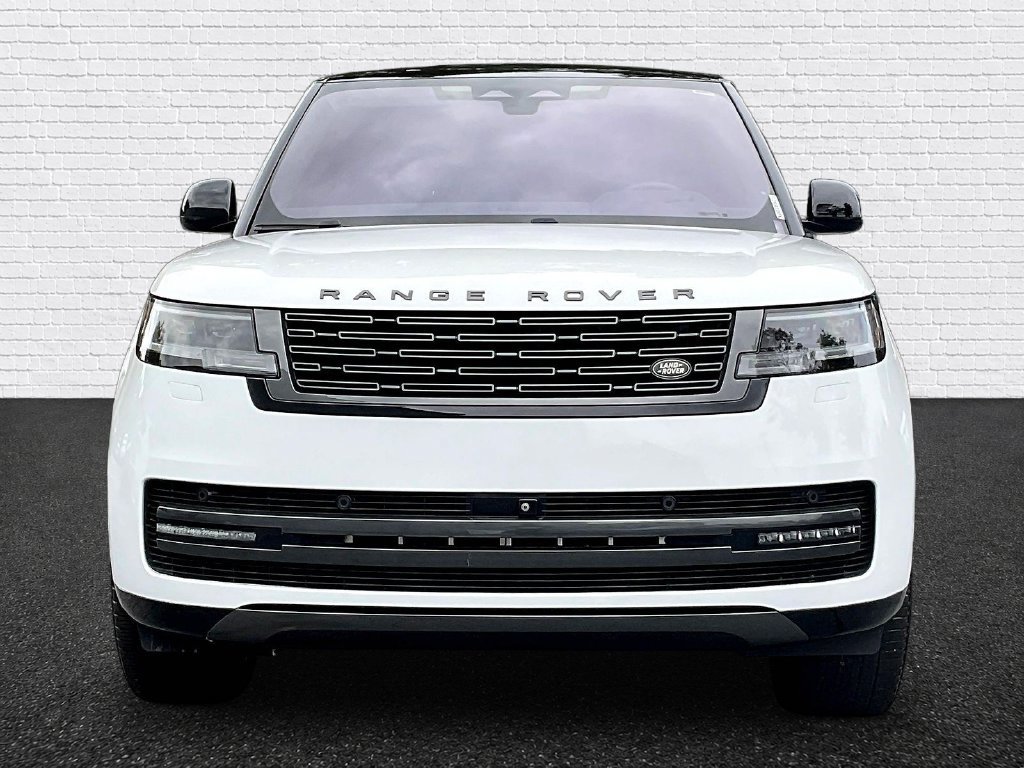 Used 2022 Land Rover Range Rover Long Wheelbase SE AWD/4WD image 2