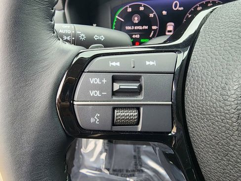Used 2023 Honda Accord Touring image 19