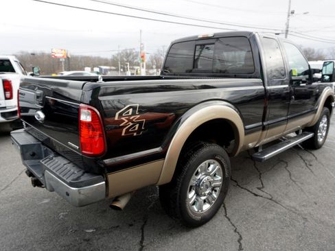 Used 2014 Ford F350 Lariat image 7