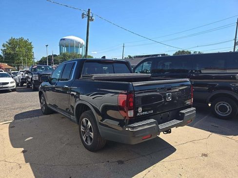 Used 2017 Honda Ridgeline RTL-E image 2