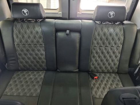 Used 2025 Ford Transit 150 Low Roof AWD image 31