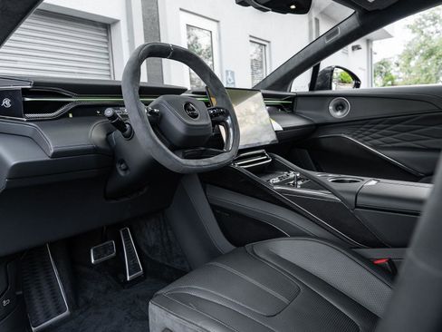 New 2025 Lotus Eletre image 17