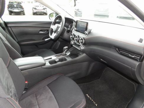 Certified 2024 Nissan Sentra SR image 21