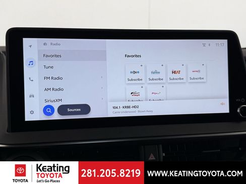 Used 2024 Toyota Prius Prime Premium image 23