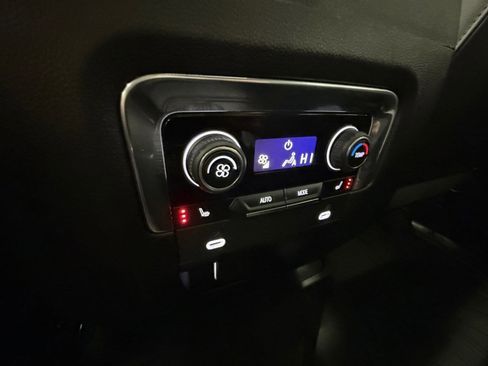 Used 2023 Chevrolet Tahoe High Country image 25