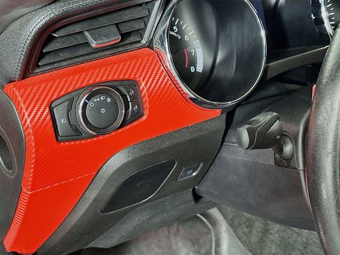 Used 2017 Ford Mustang Premium image 16