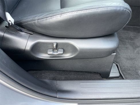 Used 2010 MAZDA CX-9 Grand Touring w/ Moonroof & Bose Audio Pkg image 35