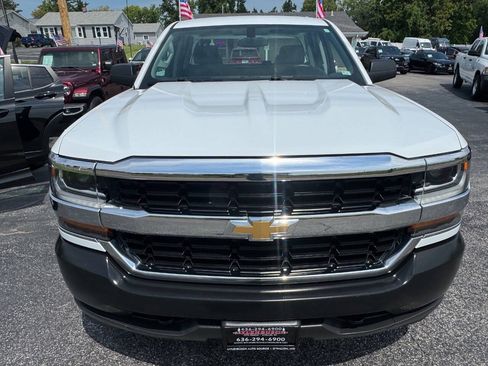 Used 2017 Chevrolet Silverado 1500 W/T w/ Trailering Package AWD/4WD image 3