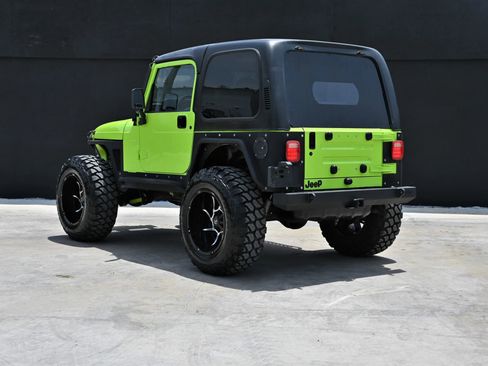 Used 2002 Jeep Wrangler X image 7