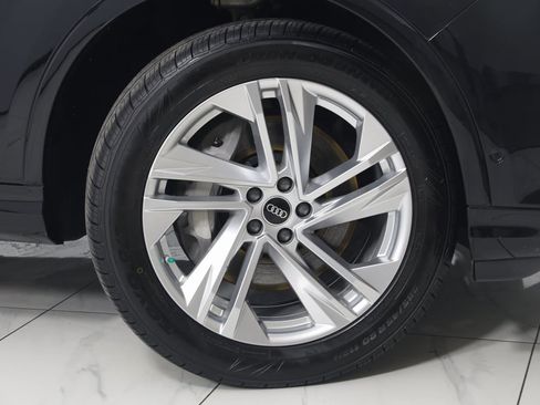 Used 2022 Audi Q7 Premium Plus w/ Premium Plus Package image 16