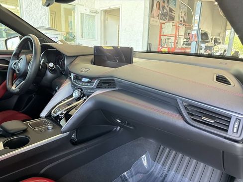 Used 2025 Acura TLX Type S AWD/4WD image 29