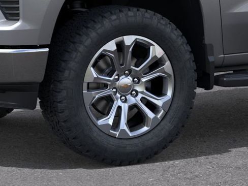 New 2026 Chevrolet Silverado 1500 LTZ w/ Z71 Off-Road Package AWD/4WD image 9