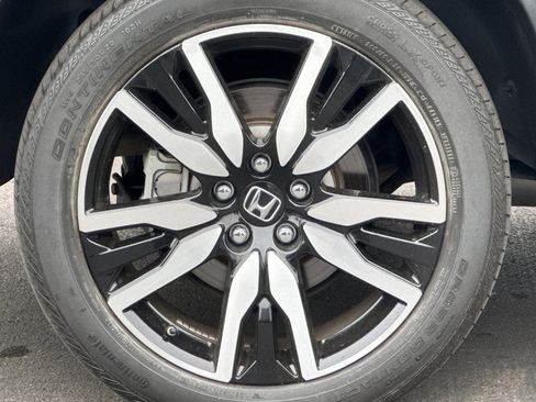 Used 2022 Honda Pilot Elite image 42