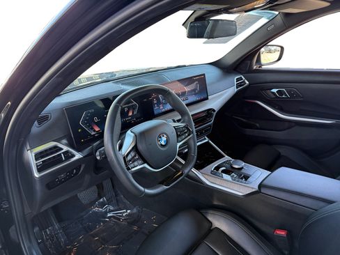 Used 2025 BMW 330i Sedan RWD image 9