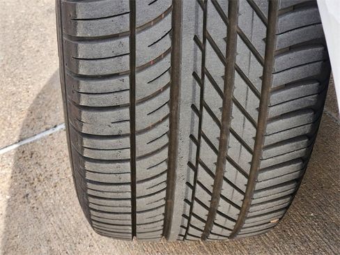 Used 2025 Jaguar F-PACE R-Dynamic S image 11