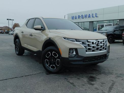 Used 2023 Hyundai Santa Cruz SEL w/ Cargo Package image 2