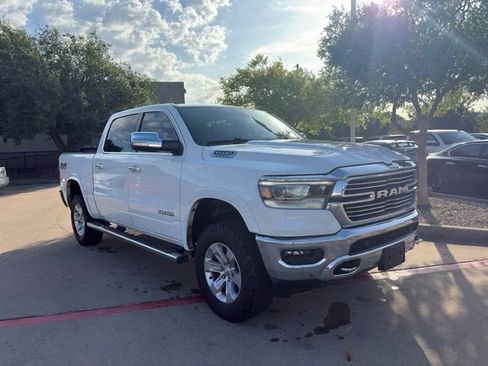 Used 2020 RAM 1500 Laramie AWD/4WD image 3