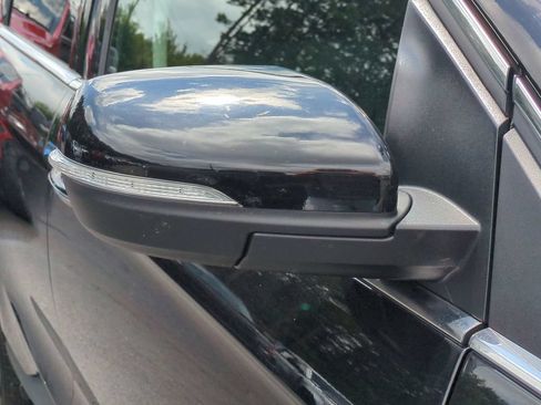 Certified 2024 Ford Edge Titanium AWD/4WD image 14