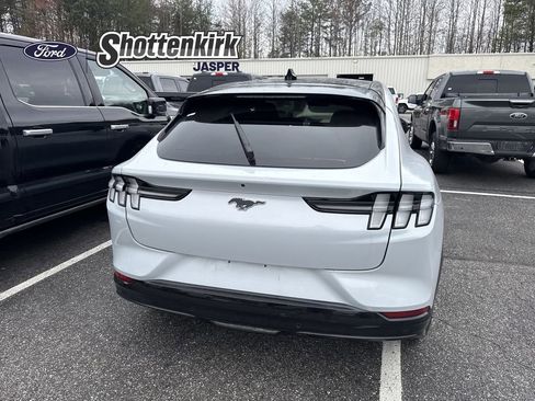 Used 2023 Ford Mustang Mach-E Premium image 15