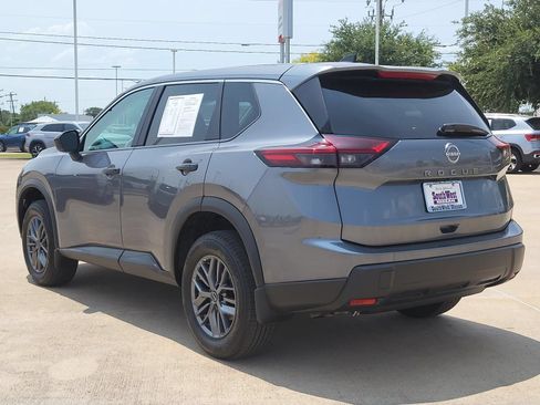 Certified 2026 Nissan Rogue S FWD image 7