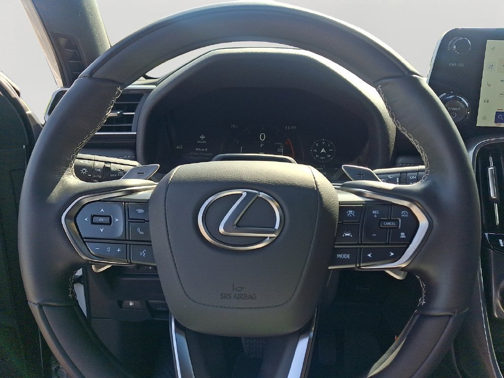 Used 2026 Lexus LX 700h Luxury AWD/4WD image 21