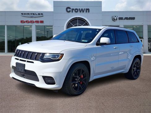 Used 2021 Jeep Grand Cherokee SRT image 3