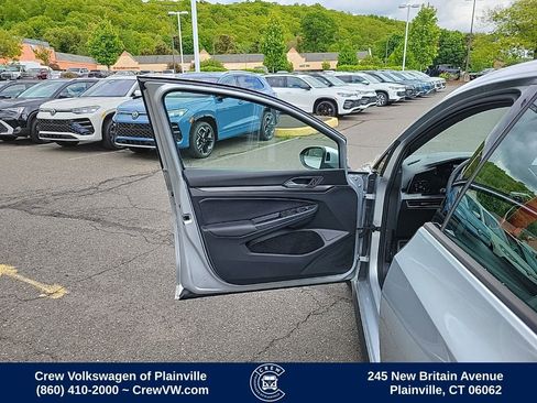 Certified 2022 Volkswagen GTI SE FWD image 35