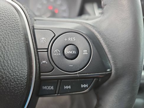 Used 2024 Toyota Corolla SE FWD image 17