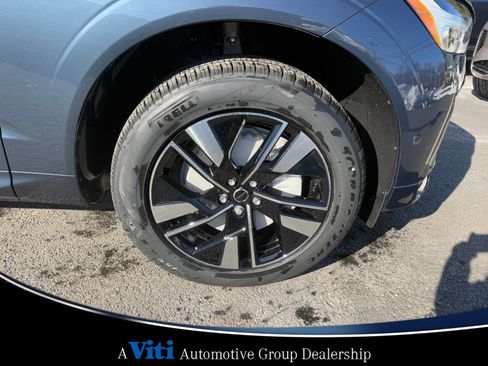 Used 2026 Volvo XC60 B5 Plus w/ Protection Package Premier AWD/4WD image 10