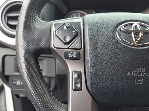 Used 2019 Toyota Tacoma SR5 image 18