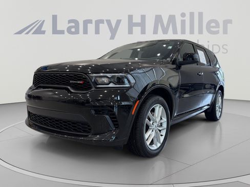 Used 2025 Dodge Durango GT AWD/4WD image 1