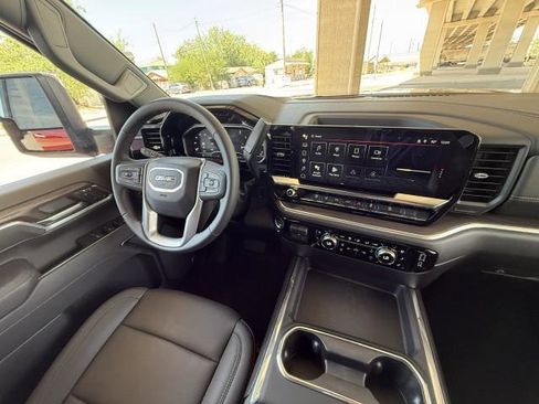 New 2025 GMC Sierra 2500 SLT w/ Texas SLT Premium Package image 24