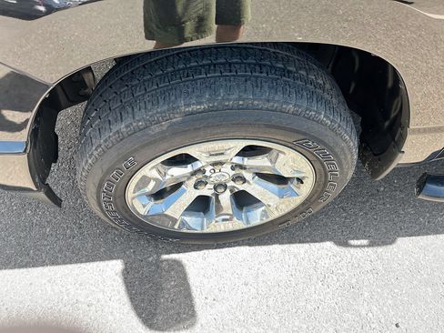 Used 2023 RAM 1500 Big Horn AWD/4WD image 30