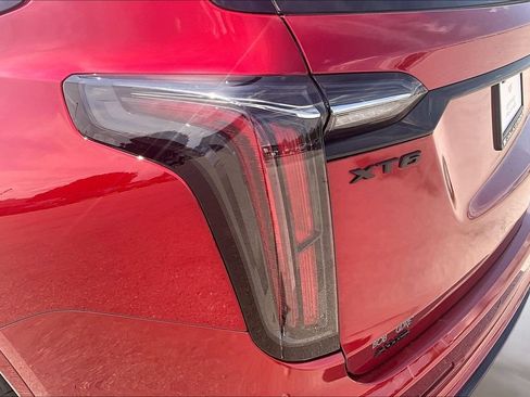 Certified 2024 Cadillac XT6 Sport w/ LPO, ONYX Package AWD/4WD image 31