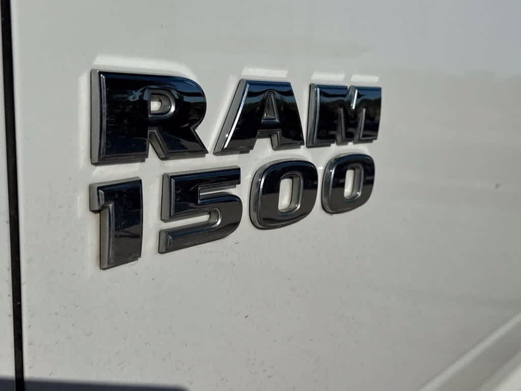 Used 2014 RAM 1500 Classic SLT RWD image 9