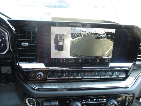 New 2026 Chevrolet Silverado 1500 ZR2 image 24