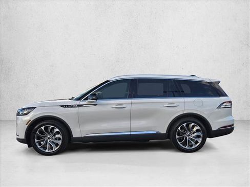 New 2025 Lincoln Aviator 2WD w/ Equipment Group 101A image 8