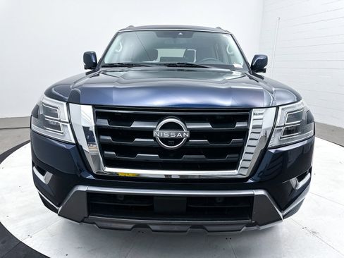 Used 2021 Nissan Armada SL w/ Captain's Chairs Package image 9