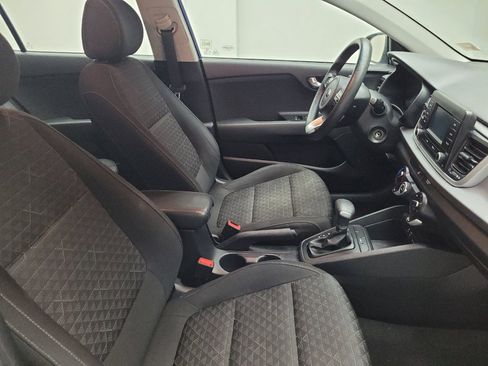 Used 2018 Kia Rio S FWD image 21