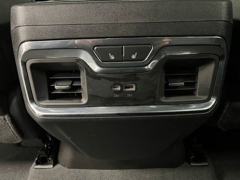 Used 2025 GMC Sierra 3500 Denali w/ Denali Reserve Package image 48