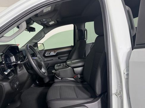 Used 2024 Chevrolet Silverado 1500 RST AWD/4WD image 22