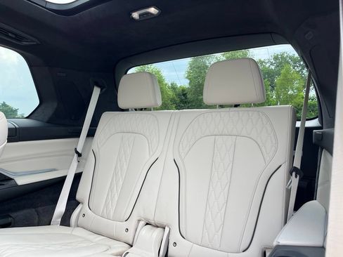 Used 2024 BMW X7 M60i w/ Executive Package AWD/4WD image 27