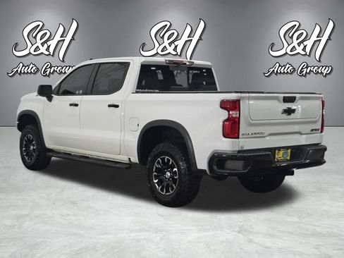 Used 2024 Chevrolet Silverado 1500 ZR2 w/ Technology Package AWD/4WD image 22