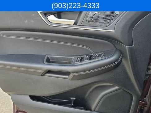 Used 2023 Ford Edge Titanium AWD/4WD image 38