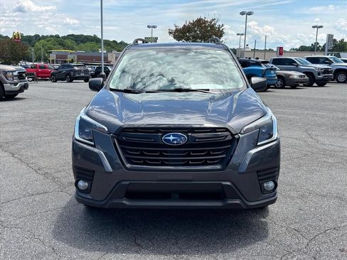 Used 2023 Subaru Forester Premium AWD/4WD image 22