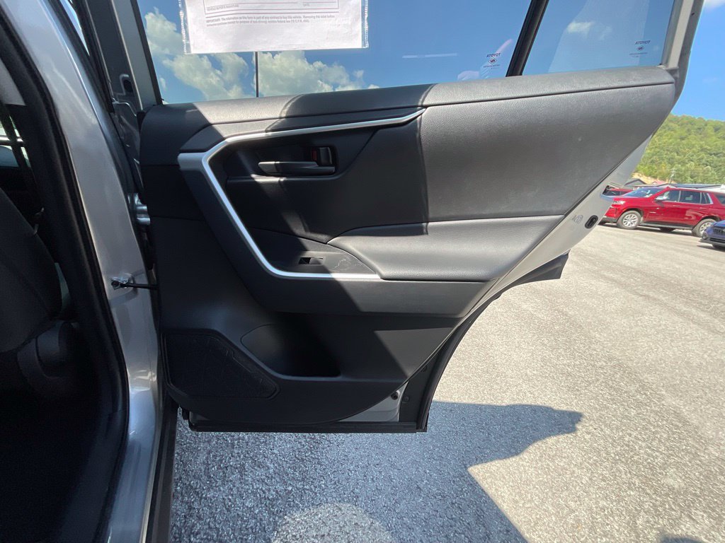 Used 2025 Toyota RAV4 LE FWD image 23