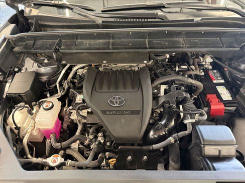 Used 2024 Toyota Highlander XSE AWD/4WD image 34