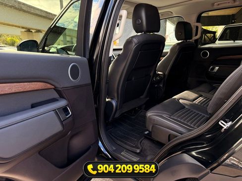 Used 2017 Land Rover Discovery HSE image 24