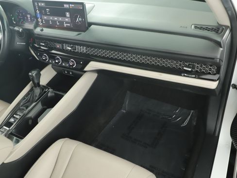 Used 2023 Honda Accord EX-L image 20